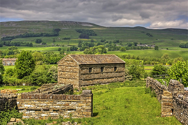 A Barn in Hawes Picture Board by Tom Gomez