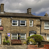 Buy canvas prints of A Hotel in Hawes by Tom Gomez