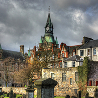 Buy canvas prints of Dunfermline Tower by Tom Gomez