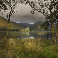 Buy canvas prints of Kilchurn Castle Scotland by Eddie John