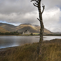 Buy canvas prints of Kilchurn castle loch awe Scotland by Eddie John
