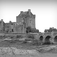 Buy canvas prints of Eilean Donan Castle. by Lilian Marshall