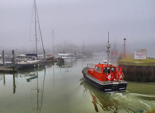 Pilot boat in foggy Lowestoft. Picture Board by Lilian Marshall