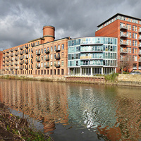 Buy canvas prints of  Rose Wharf -Leeds. by Lilian Marshall