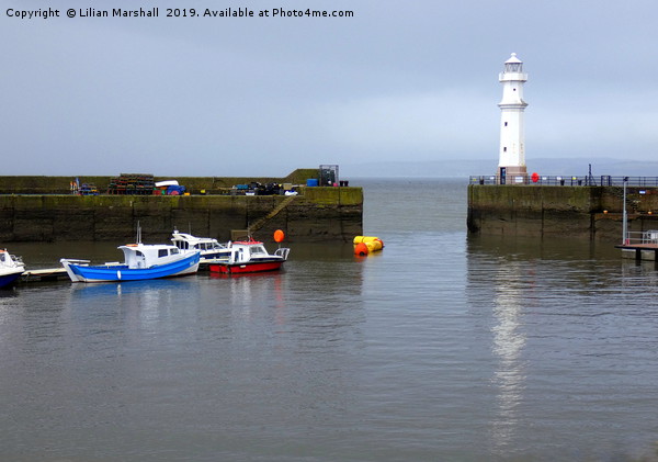Newhaven Lighthouse. Edinburgh.  Picture Board by Lilian Marshall
