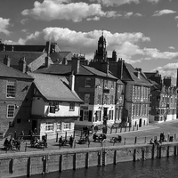 Buy canvas prints of Kings Staith York river ouse, York. by Robert Gipson