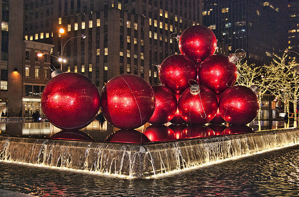Christmas On 5th Avenue Manhattan Picture Board by Steve Purnell