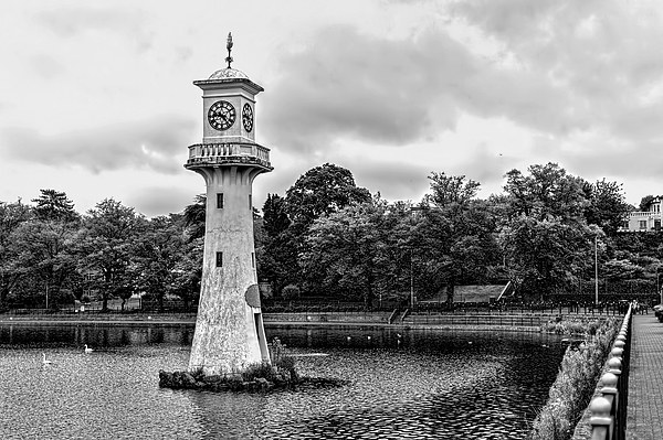 Scott Memorial Lighthouse Roath Park Cardiff 6 mon Picture Board by Steve Purnell