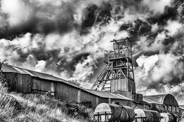Big Pit Mono Picture Board by Steve Purnell