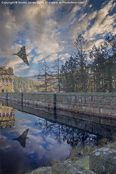Vulcan over Howden Picture Board by K7 Photography