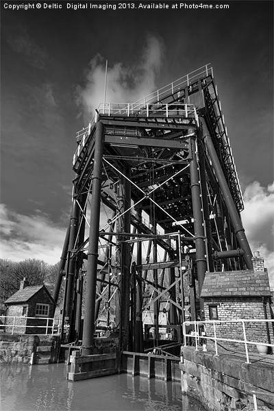 The Anderton Boat Lift Picture Board by K7 Photography