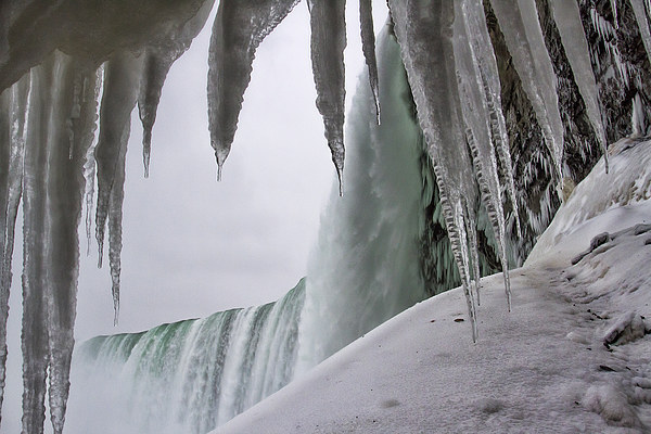 Niagara Freeze Picture Board by K7 Photography