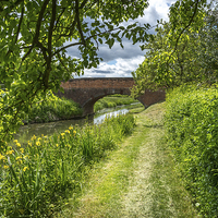 Buy canvas prints of  Middle Bridge at Gringley on the Hill by K7 Photography