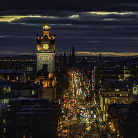 Buy canvas prints of An Edinburgh Cityscape by K7 Photography