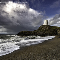 Buy canvas prints of Llanddwyn Lighthouse, Llanddwyn Island, Anglesey by K7 Photography