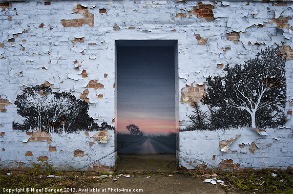 Door Picture Board by Nigel Bangert