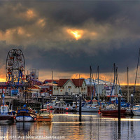 Buy canvas prints of Dawn Harbour by Tom Maslen