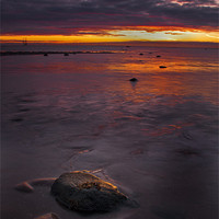 Buy canvas prints of Broughty Ferry Beach by Ben Hirst