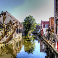 Buy canvas prints of Canal In Brugge by Valerie Paterson