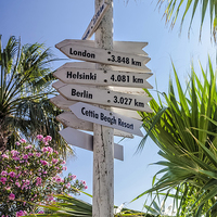 Buy canvas prints of Signpost  by Valerie Paterson