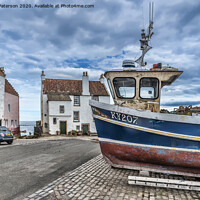 Buy canvas prints of Pittenweem Harbourside by Valerie Paterson