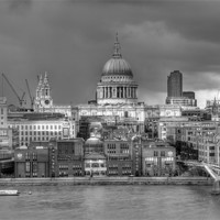 Buy canvas prints of London cityscape by Gary Eason