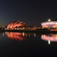 Buy canvas prints of Glasgow Night by Grant Glendinning