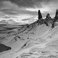 Buy canvas prints of The Old Man of Storr by Derek Beattie