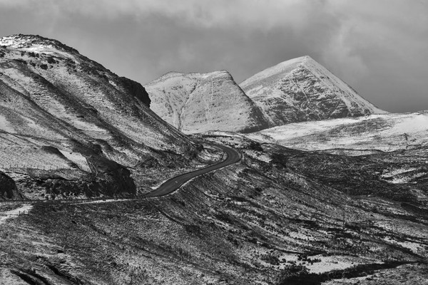 Cul Mor Mountain in Winter Picture Board by Derek Beattie