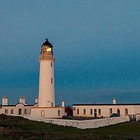 Buy canvas prints of Mull of Galloway Lighthouse by Derek Beattie