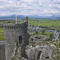 Buy canvas prints of Harlech Castle Tower by Jane McIlroy