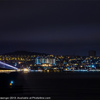 Buy canvas prints of Dundee Night by Paul Messenger