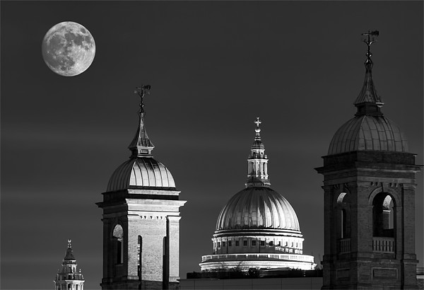 Moon Over St Pauls Picture Board by Dean Messenger