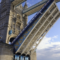 Buy canvas prints of  PASSING UNDER TOWER BRIDGE by Helen Cullens