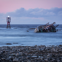 Buy canvas prints of  Wreck of the Sovereign by Bill Buchan