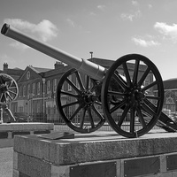 Buy canvas prints of A naval Field Gun at Portsmouth by Gordon Dimmer