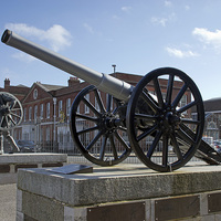 Buy canvas prints of Field Gun at Portsmouth Royal Dockyards by Gordon Dimmer