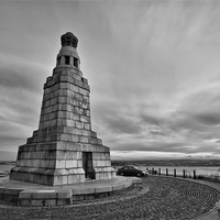 Buy canvas prints of Dundee Law War Memorial by Buster Brown