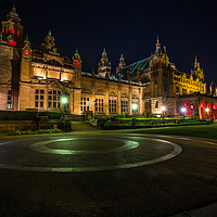 Buy canvas prints of Kelvingrove Art Gallery and Museum, Glasgow by Buster Brown