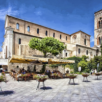 Buy canvas prints of  Piazza Duomo Ravello Italy by Andy Anderson