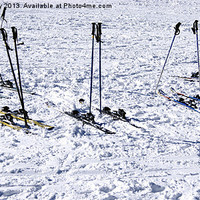 Buy canvas prints of Ski break by Alfani Photography