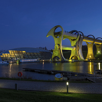 Buy canvas prints of The Falkirk Wheel by Gary Finnigan