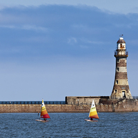 Buy canvas prints of Roker Lighthouse by Gary Finnigan