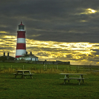 Buy canvas prints of Happisburgh Lighthouse by Simon Deacon