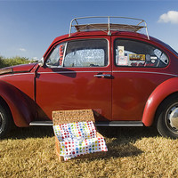 Buy canvas prints of VW Beetle by Simon Armstrong