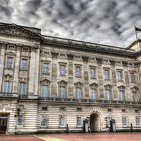 Buy canvas prints of  Buckingham Palace by David Pyatt