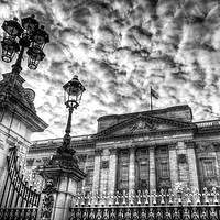 Buy canvas prints of  Buckingham Palace by David Pyatt