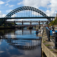 Buy canvas prints of nice day on the tyne by eric carpenter