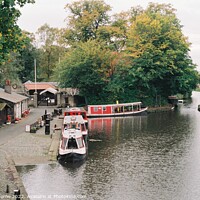 Buy canvas prints of Union Canal Centre, Linlithgow, Scotland by Lee Osborne