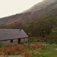 Buy canvas prints of Doune Byre Bothy,  West Highland Way by Lee Osborne